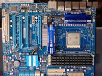 Gigabyte GA-890FXA-UD5 Rev 2.1 Motherboard