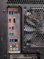 Motherboard IO ports (PRIME X470-PRO)