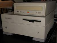 SPARCstation IPX with AppleCD 600e